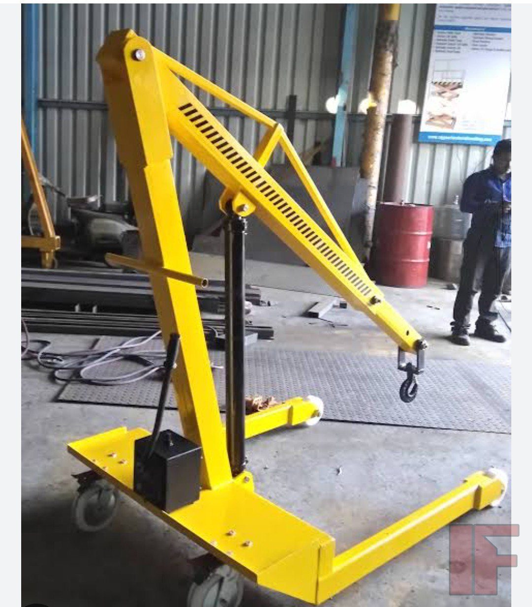 HYDRAULIC CRANE CAPACITY 1 TON WITH 5 HP MOTOR AND PUMP COMPLETE SET