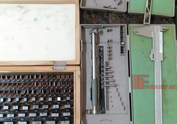 Horizontal Milling Machines with Vertical Milling Attachment